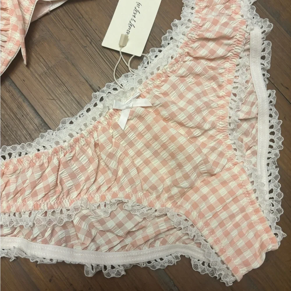 NWT for love and lemons pink gingham lingerie set - Picture 4 of 16